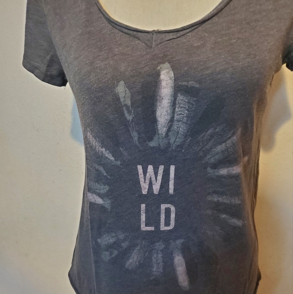 Hollister Gray T-shirt - Picture 7 of 8